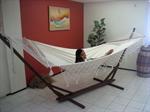 Romantica - stofh�ngek�je med bredde rundstokke